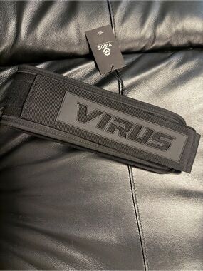Virus Intl Weightlifting Belt